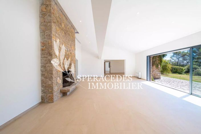 Image No.5-5 Bed House for sale