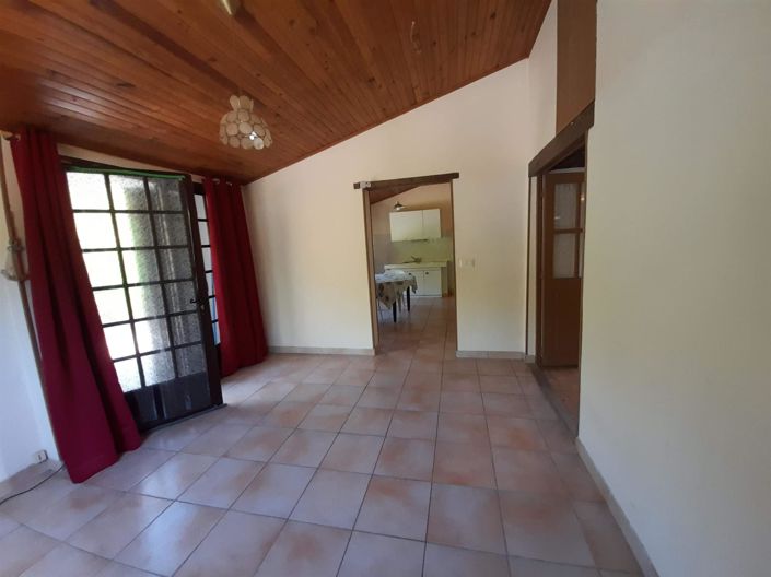 Image No.17-3 Bed House for sale