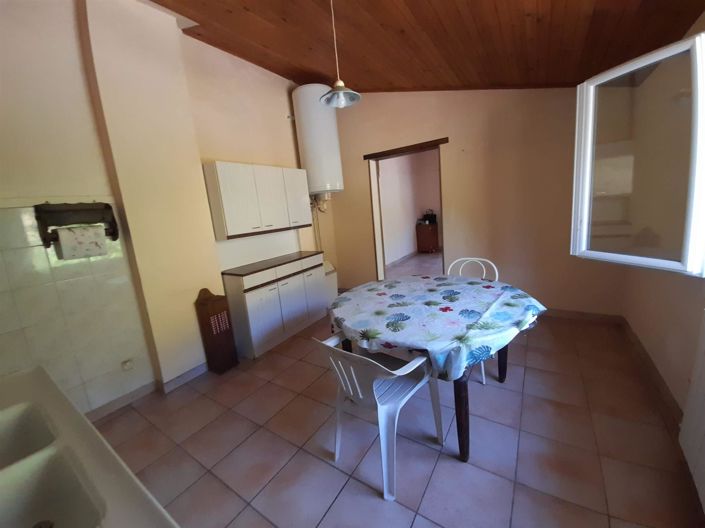 Image No.19-3 Bed House for sale