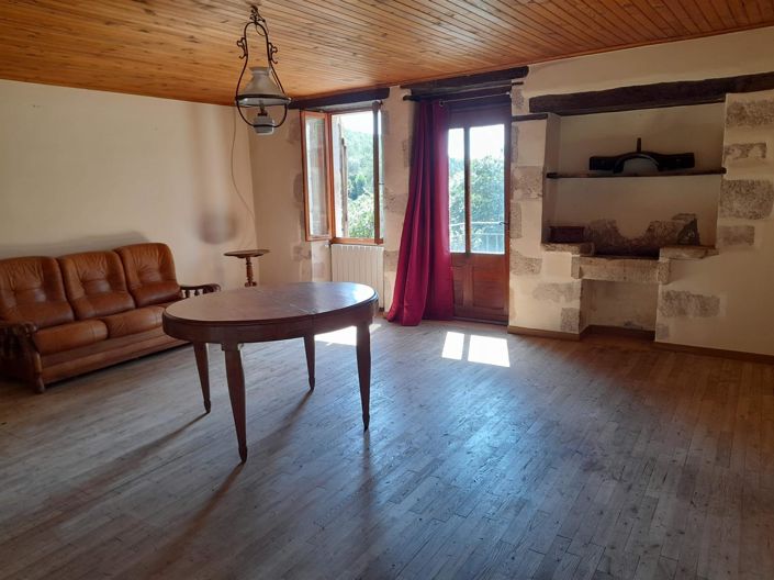 Image No.20-3 Bed House for sale