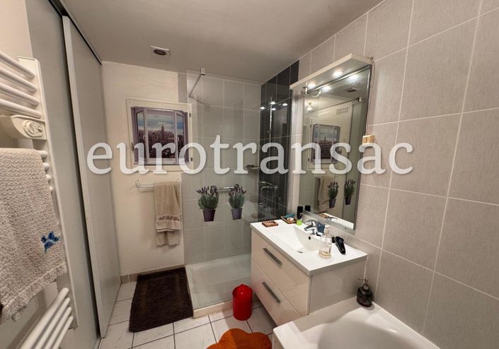 Image No.7-Maison de 3 chambres à vendre à Nézignan-l'Évêque