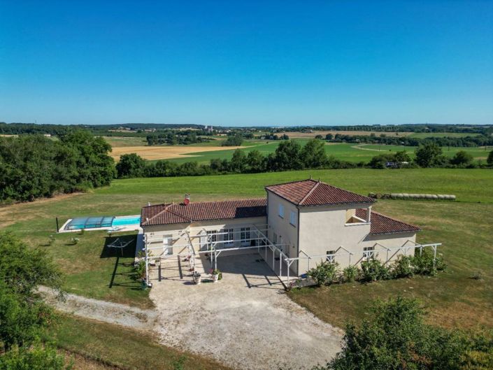 Image No.2-Maison de 4 chambres à vendre à Lectoure