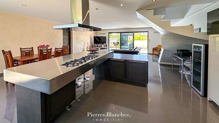 Image No.6-Maison de 5 chambres à vendre à Clermont-l'Hérault