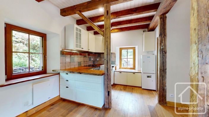 Image No.13-3 Bed Property for sale