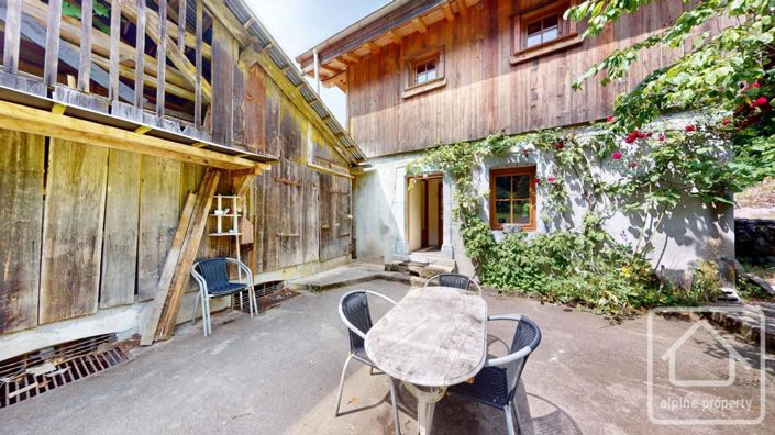 Image No.36-3 Bed Property for sale