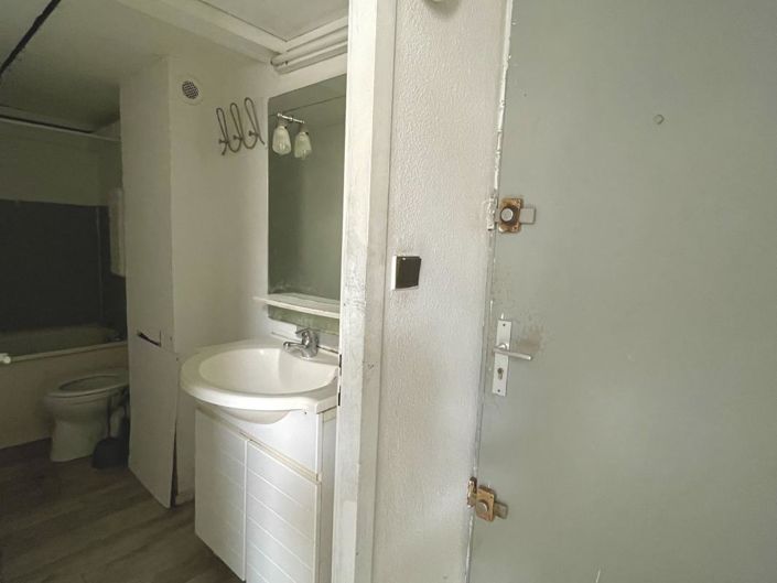 Image No.3-Apartment for sale