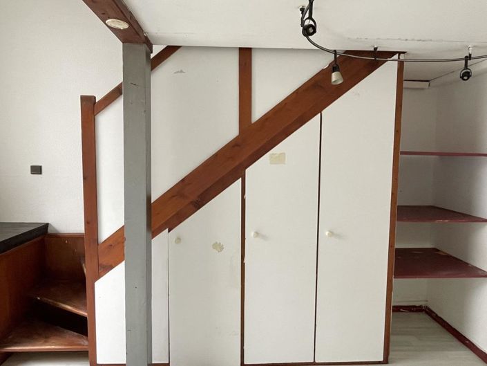 Image No.6-Apartment for sale