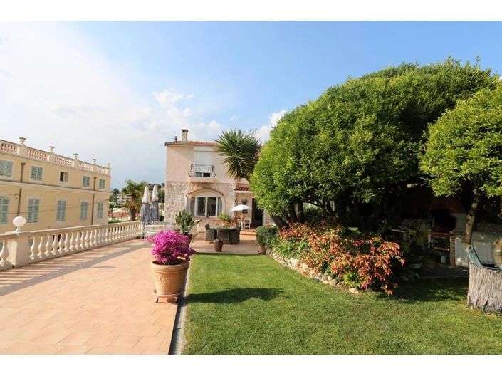 Image No.2-Maison de 1 chambre à vendre à Nice