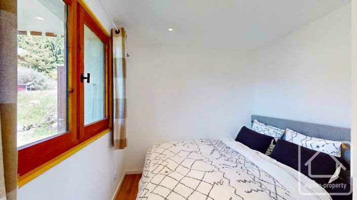 Image No.26-4 Bed Property for sale