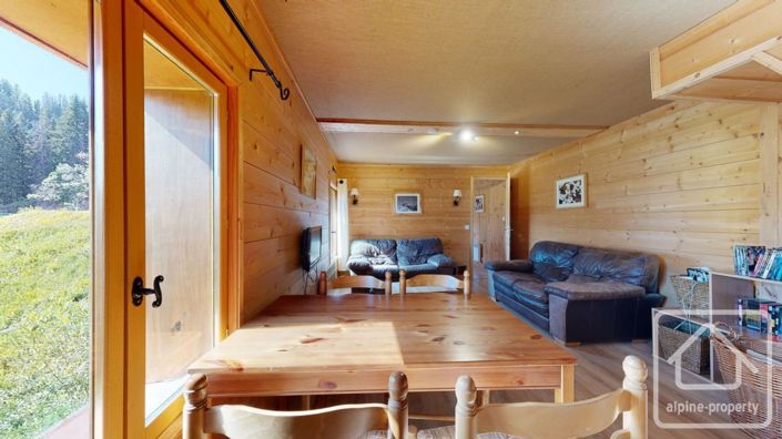 Image No.21-4 Bed Property for sale