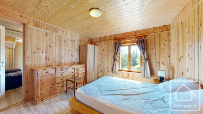 Image No.25-4 Bed Property for sale