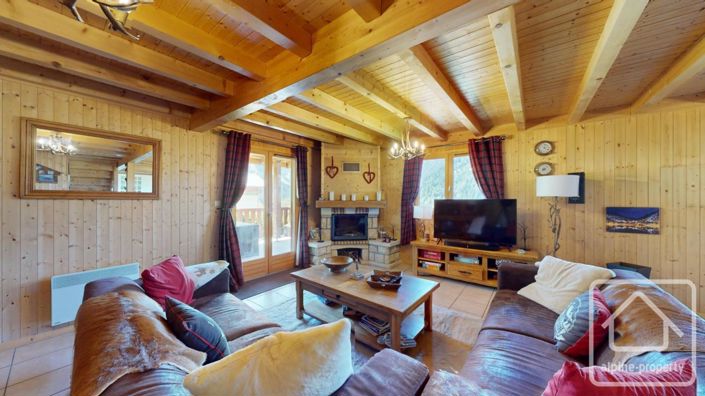 Image No.8-6 Bed Property for sale