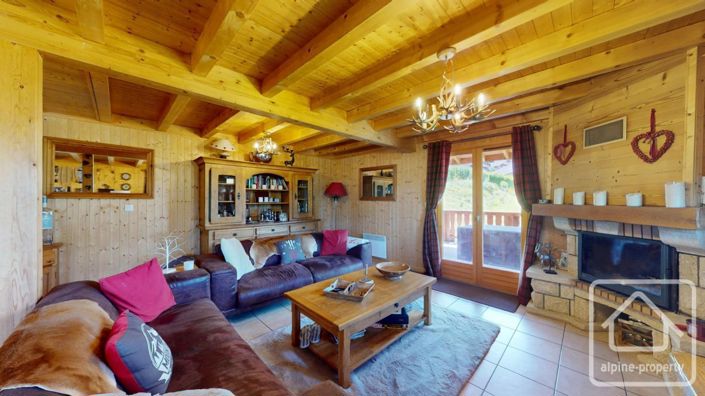 Image No.9-6 Bed Property for sale