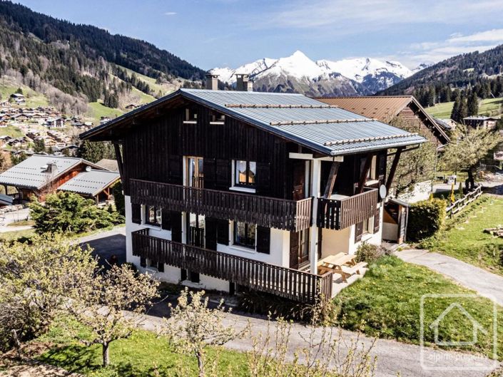 Image No.1-Propriété de 8 chambres à vendre à Les Gets