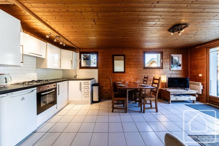 Image No.2-Propriété de 8 chambres à vendre à Les Gets