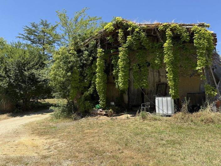 Image No.10-4 Bed House for sale