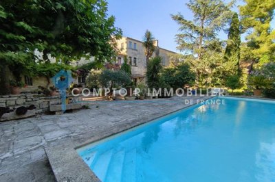 Maison de 8 chambres à vendre à Beaucaire