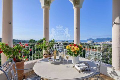 Propriété de 4 chambres à vendre à Cannes