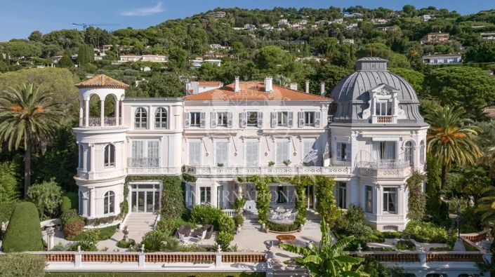 Image No.11-Propriété de 4 chambres à vendre à Cannes