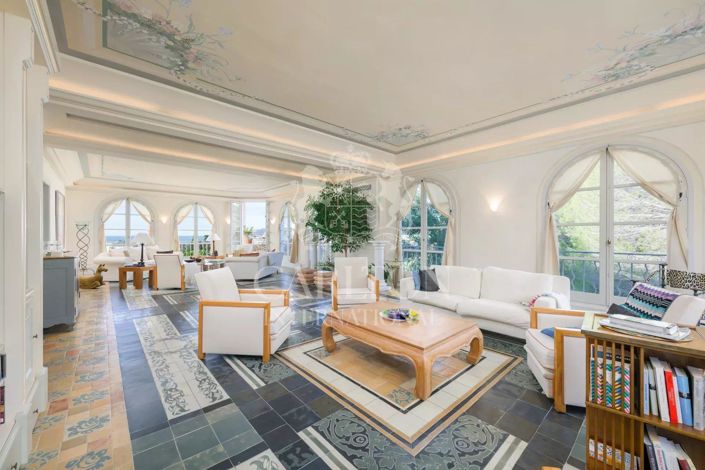 Image No.4-Propriété de 4 chambres à vendre à Cannes