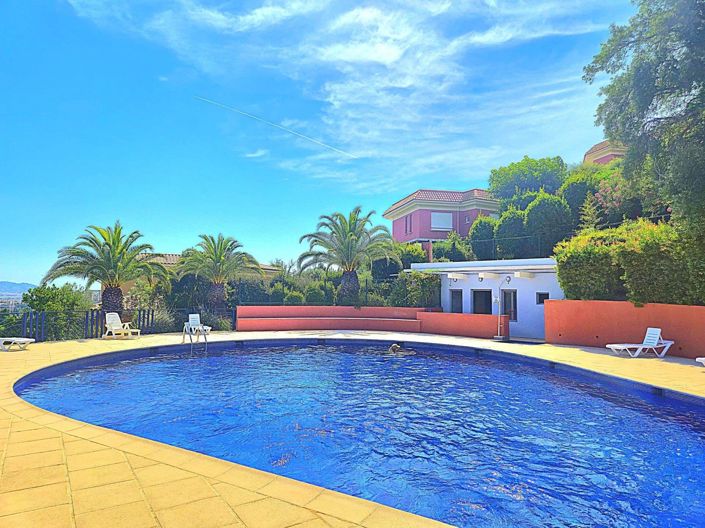 Image No.1-2 Bed Apartment for sale