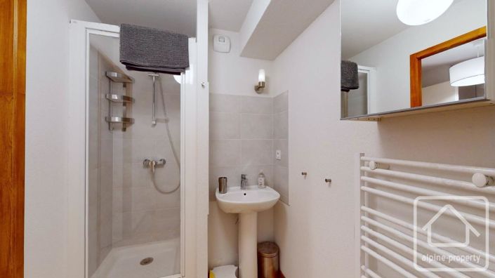 Image No.10-3 Bed Apartment for sale