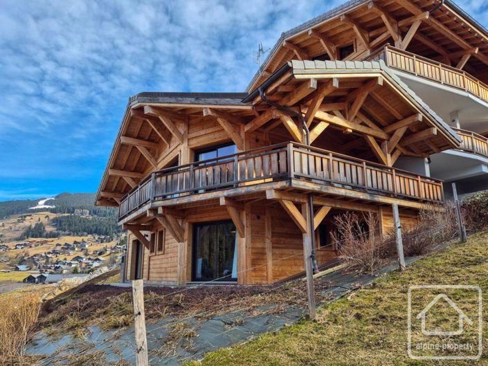 Image No.1-Propriété de 4 chambres à vendre à Chatel