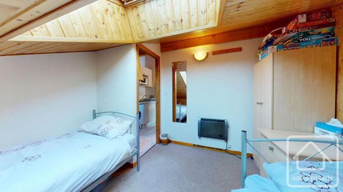 Image No.13-2 Bed Apartment for sale