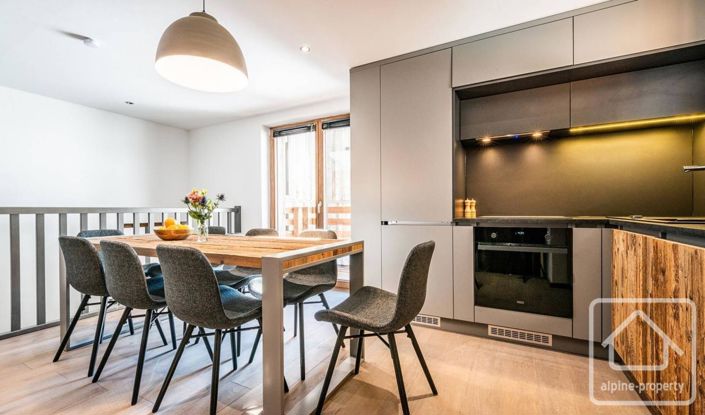 Image No.10-4 Bed Property for sale