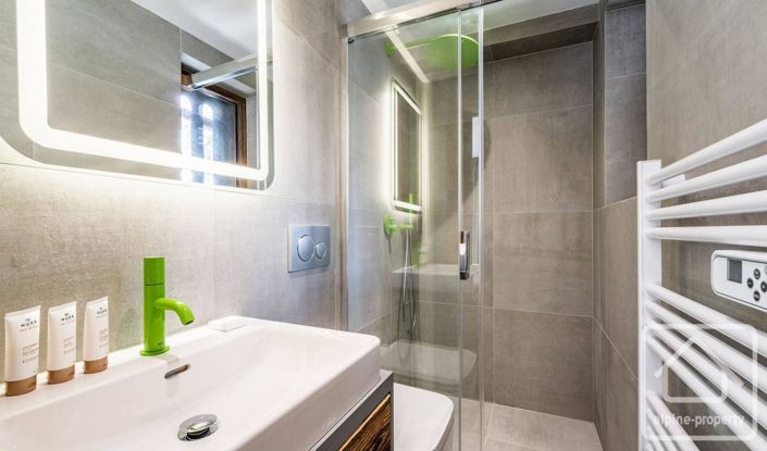 Image No.18-4 Bed Property for sale