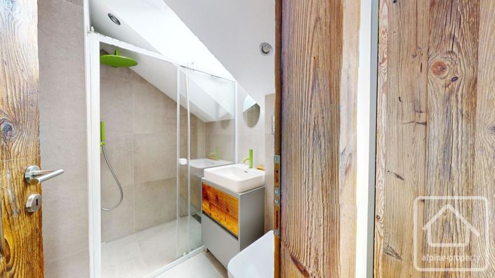 Image No.26-4 Bed Property for sale