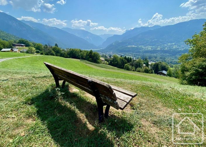 Image No.14-6 Bed Property for sale