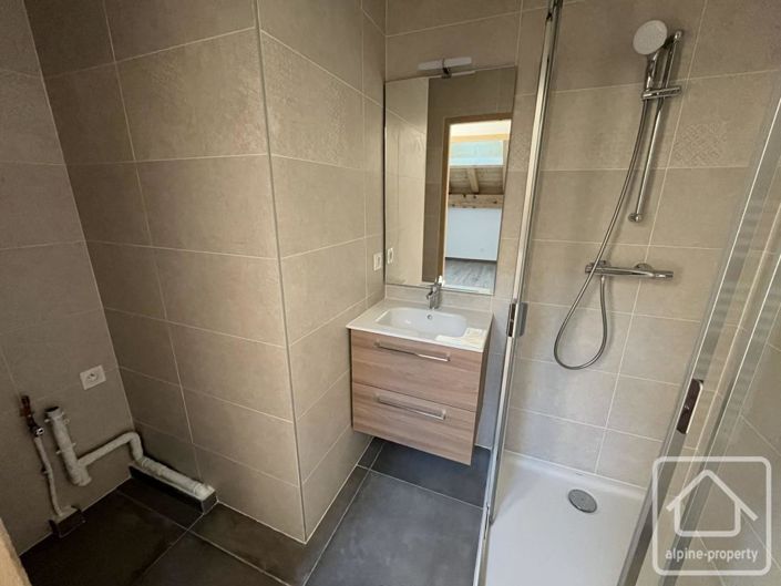 Image No.11-4 Bed Apartment for sale