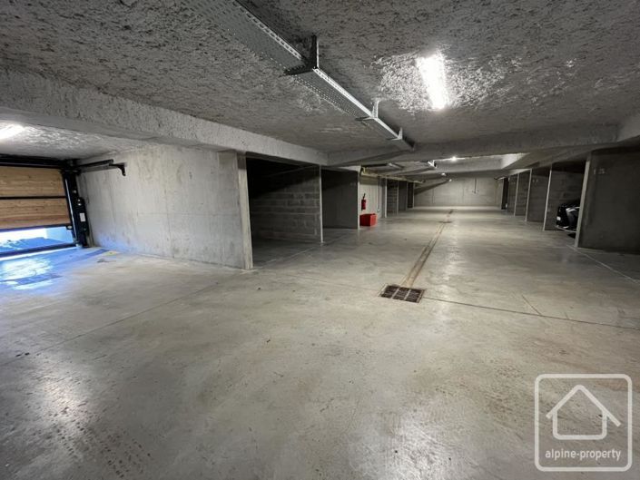 Image No.13-4 Bed Apartment for sale