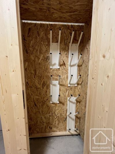 Image No.25-4 Bed Apartment for sale