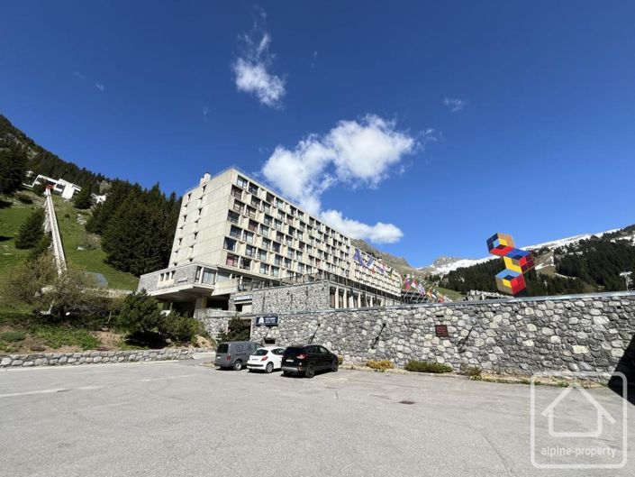 Image No.10-1 Bed Apartment for sale