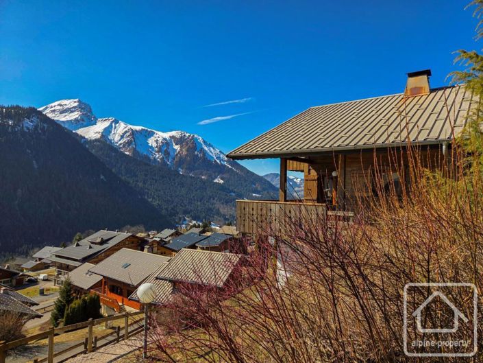 Image No.2-Propriété de 4 chambres à vendre à Chatel