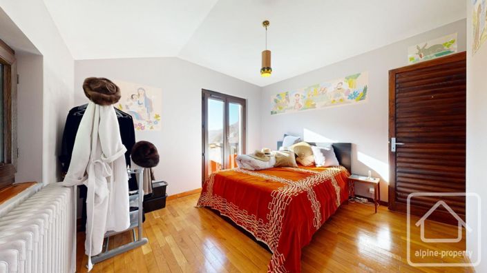 Image No.14-Propriété de 5 chambres à vendre à Haute-Savoie