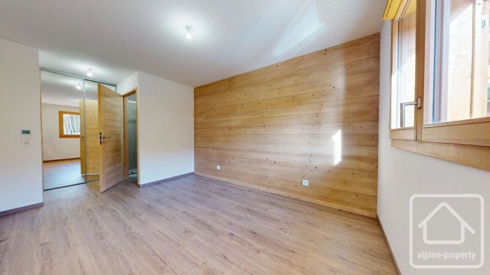 Image No.12-3 Bed Apartment for sale