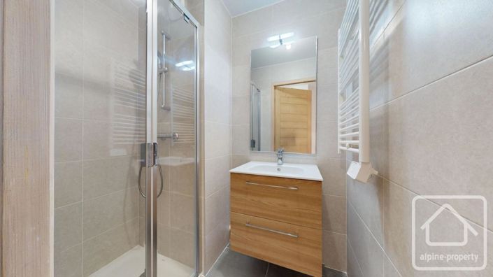 Image No.14-3 Bed Apartment for sale