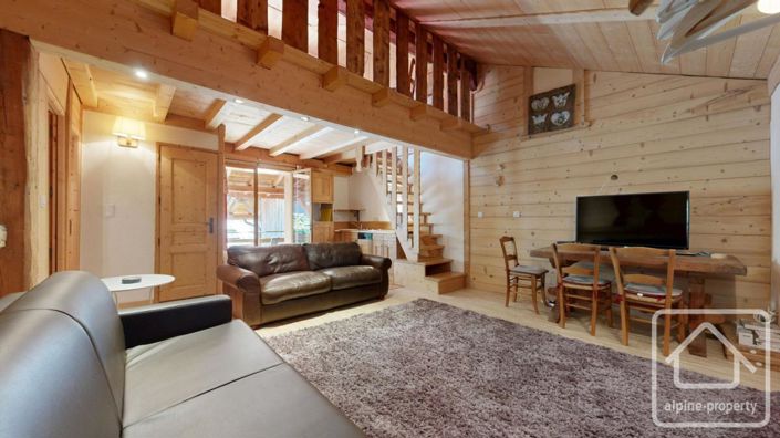 Image No.37-8 Bed Property for sale