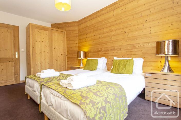 Image No.13-2 Bed Apartment for sale