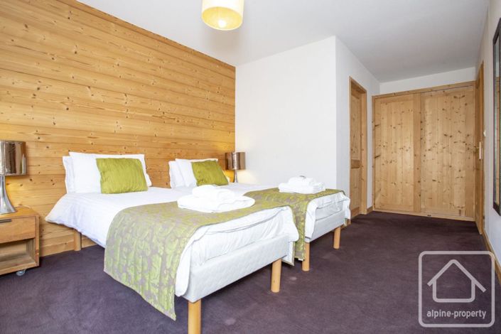 Image No.15-2 Bed Apartment for sale