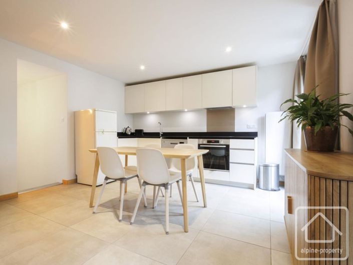Image No.1-2 Bed Apartment for sale