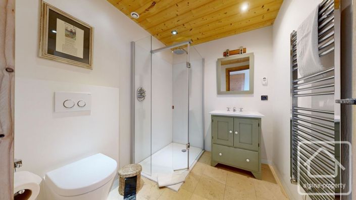 Image No.53-Propriété de 7 chambres à vendre à Chatel