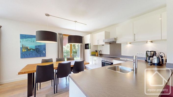 Image No.11-3 Bed Apartment for sale