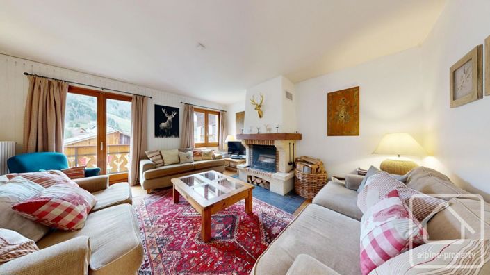 Image No.11-7 Bed Property for sale