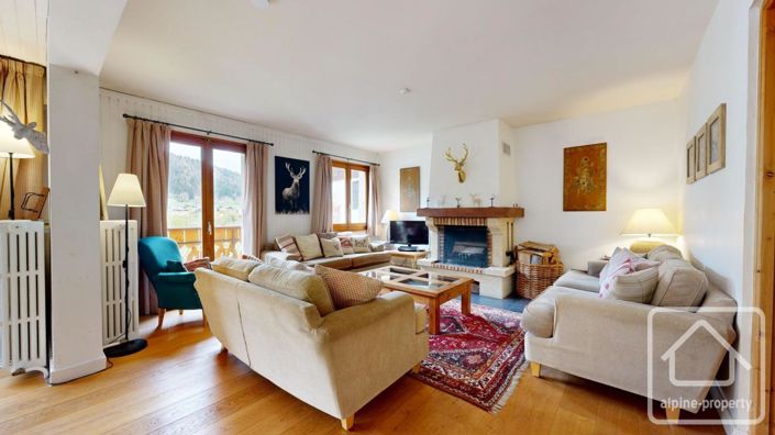 Image No.4-7 Bed Property for sale