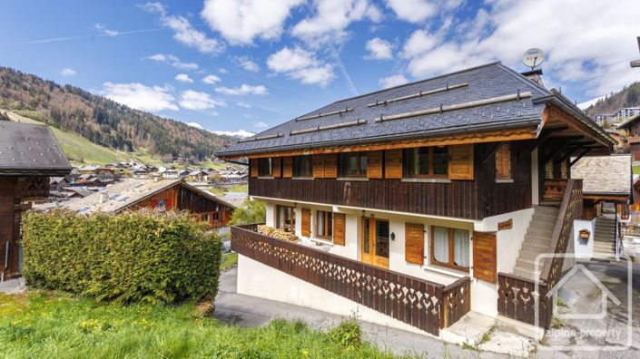 Image No.49-7 Bed Property for sale