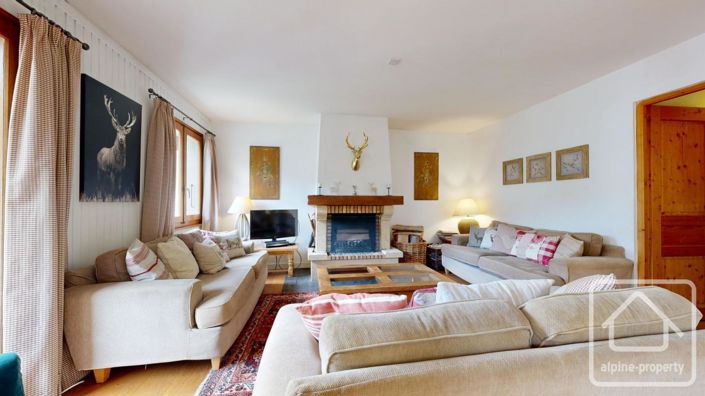 Image No.5-7 Bed Property for sale